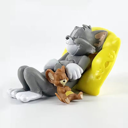 Universal Cool Resin Statue Car Interior Decoration Accessories 1Pc